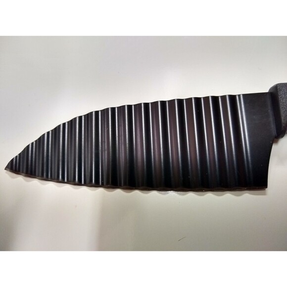 Kuhn Rikon Colori+ Non-Stick Serrated Paring Knife with Safety Sheath (China) - Picture 6 of 9